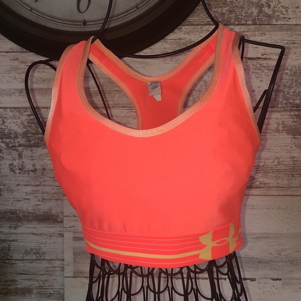Under Armour sports bra size small under armor workout bra under armor clothing﻿